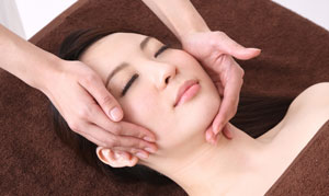 美顔・小顔矯正