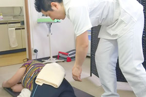 姿勢矯正・骨盤矯正が得意